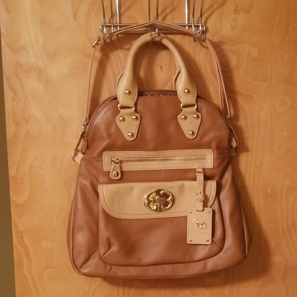 Gorgeous Emma Fox two tone leather bag